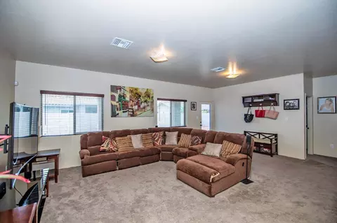 7741 E 41 Ln, Yuma, AZ 85365 photo 2