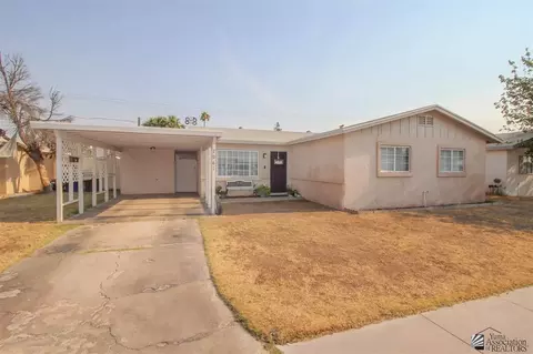 2061 E 26 St, Yuma, AZ 85364 photo 2