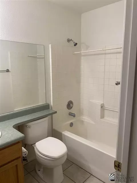 2219 E 27 Ln, Yuma, AZ 85365 photo 7