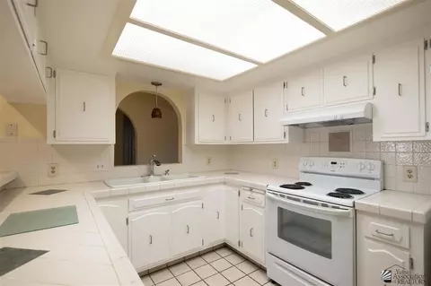 663 E 25 St, Yuma, AZ 85365 photo 8