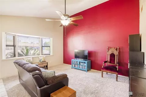 663 E 25 St, Yuma, AZ 85365 photo 3