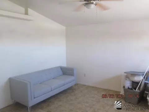 685 E Cactus St, Somerton, AZ 85350 photo 4