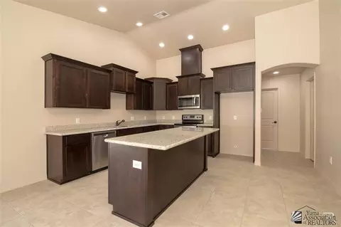 8612 E 41 Pl, Yuma, AZ 85365 photo 5
