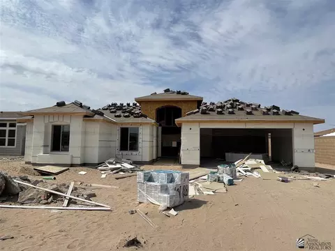 8734 E 35 Pl, Yuma, AZ 85365 photo 1
