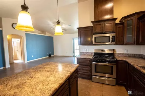 195 E 14 St, Somerton, AZ 85350 photo 7
