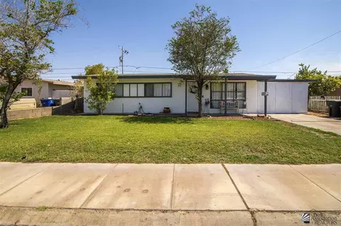 929 E 26 St, Yuma, AZ 85365 photo 1