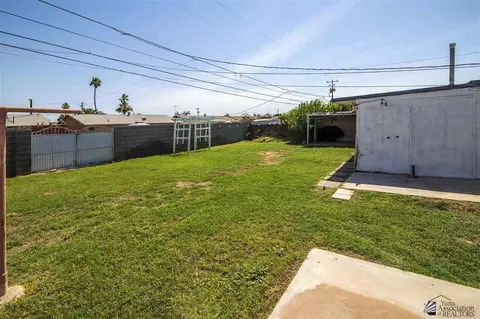929 E 26 St, Yuma, AZ 85365 photo 17