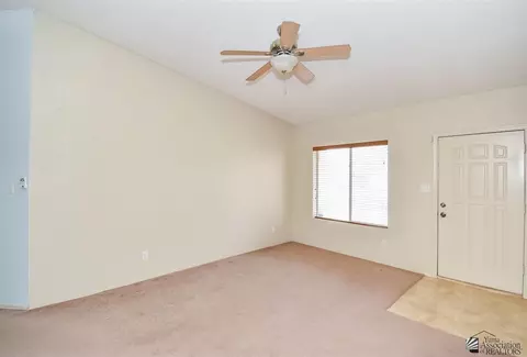 6383 E 44th Pl, Yuma, AZ 85365 photo 2