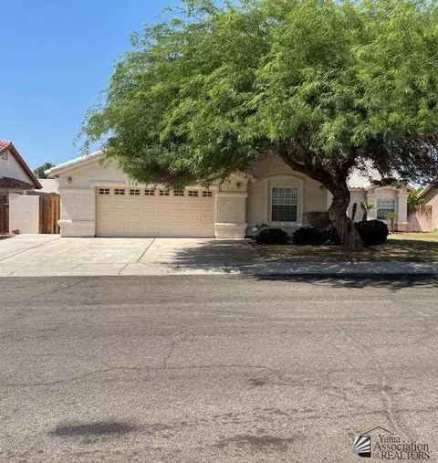 10748 E 37 St, Yuma, AZ 85365 photo 1