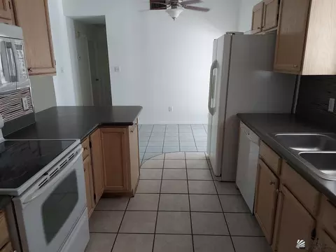 13455 E 44 St, Yuma, AZ 85367 photo 4