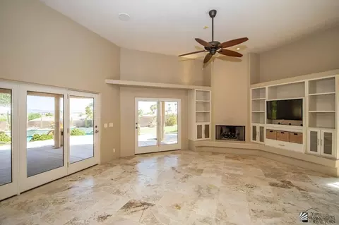 6448 E Crabtree Pl, Yuma, AZ 85365 photo 8