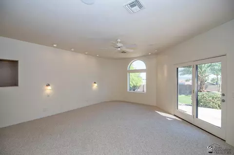 6448 E Crabtree Pl, Yuma, AZ 85365 photo 11