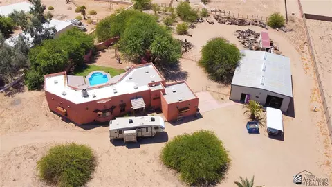 4615 E County 15 St, Yuma, AZ 85365 photo 1
