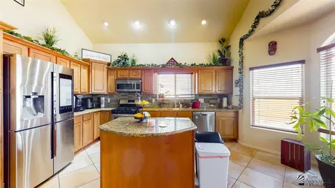 509 E 12 Pl, Somerton, AZ 85350 photo 8