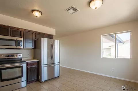 8835 E 39 Pl, Yuma, AZ 85365 photo 5