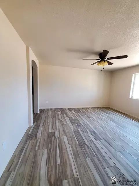 10538 E Ruby Dr, Yuma, AZ 85365 photo 9