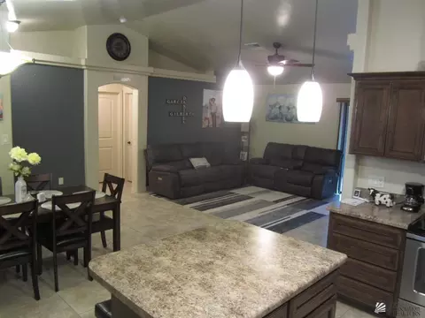428 E 14 St, Somerton, AZ 85350 photo 2