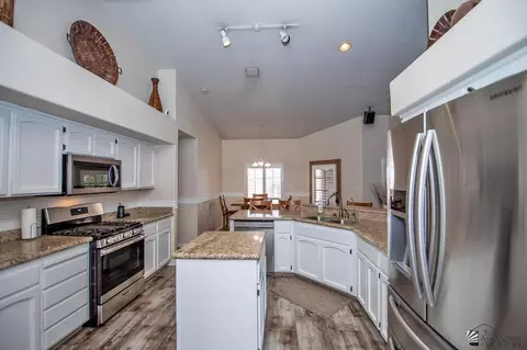 7760 E Olive Ann Ln, Yuma, AZ 85365 photo 9