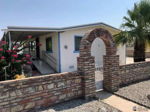 13231 E 50 Dr, Yuma, AZ 85367 photo 1