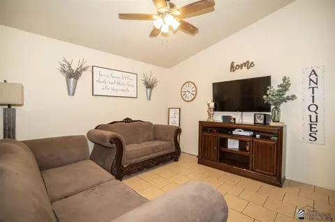 9660 E 38 St, Yuma, AZ 85367 photo 3