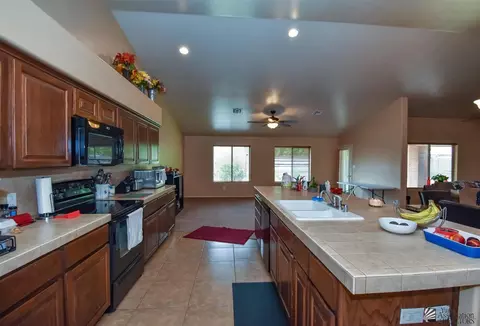 6385 E 47 St, Yuma, AZ 85365 photo 8