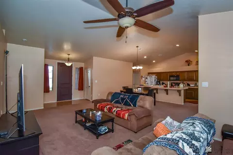6385 E 47 St, Yuma, AZ 85365 photo 2