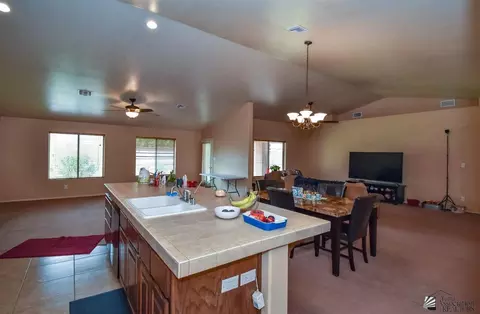 6385 E 47 St, Yuma, AZ 85365 photo 9