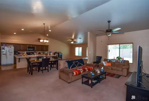6385 E 47 St, Yuma, AZ 85365 photo 3