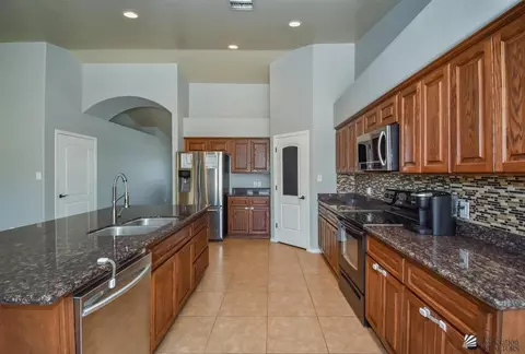 6022 E 47 St, Yuma, AZ 85365 photo 5