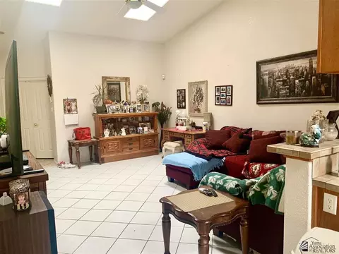 10717 E 34 Pl, Yuma, AZ 85365 photo 9