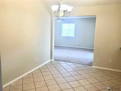 14292 E 49 St, Yuma, AZ 85367 photo 4
