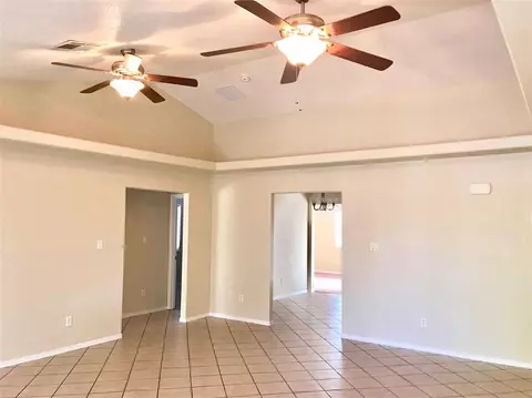 14292 E 49 St, Yuma, AZ 85367 photo 3