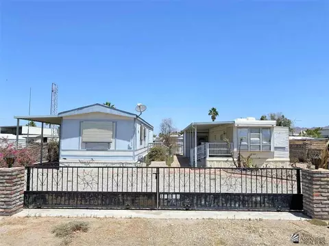 12144 E 37 Pl, Yuma, AZ 85367 photo 1