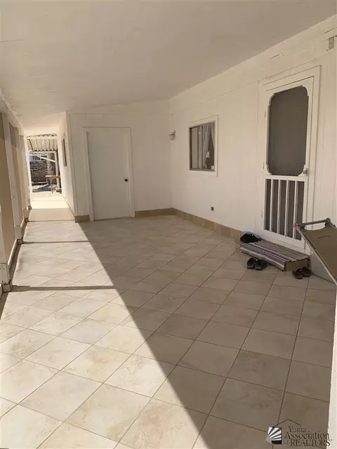 11431 E 37 St, Yuma, AZ 85367 photo 2