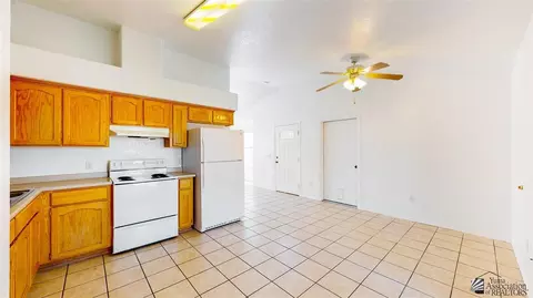 9572 E 36 Pl, Yuma, AZ 85365 photo 4