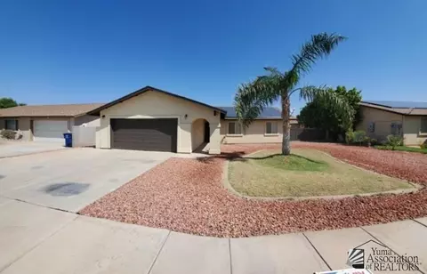 7326 E 25 St, Yuma, AZ 85365 photo 1