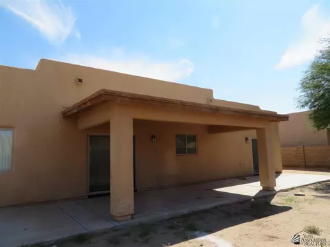 11870 Eclipse Ct, Yuma, AZ 85367 photo 9