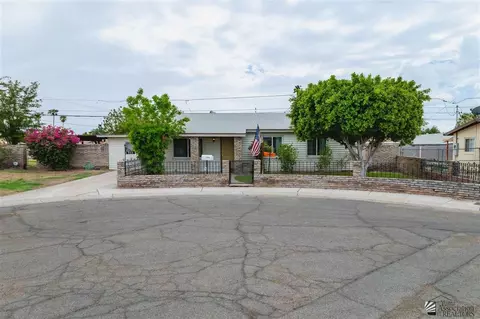 935 E 26 St, Yuma, AZ 85365 photo 1