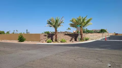 12355 E Blue Sky Ln, Yuma, AZ 85367 photo 8