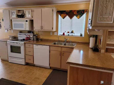 13614 E 47 St, Yuma, AZ 85367 photo 9