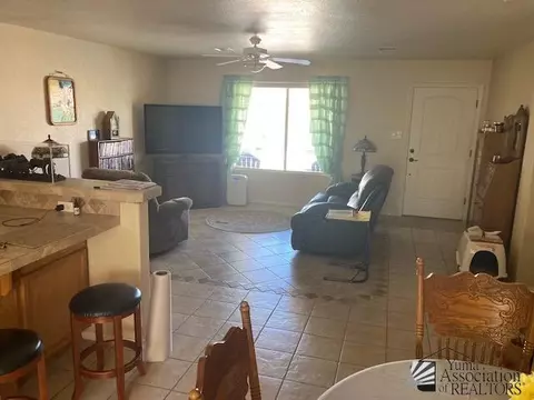 10231 E 38 St, Yuma, AZ 85367 photo 4