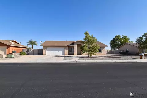 6156 E 40 Pl, Yuma, AZ 85365 photo 1
