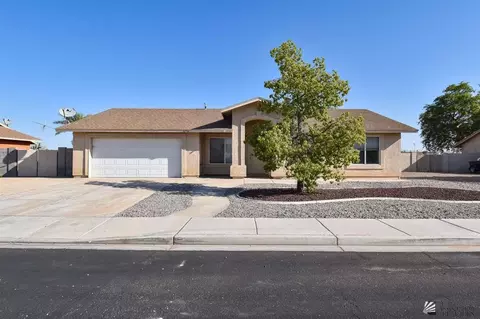 6156 E 40 Pl, Yuma, AZ 85365 photo 2