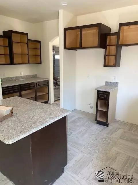 4249 W 27 Pl, Yuma, AZ 85364 photo 6