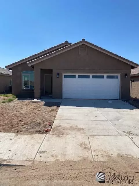 4249 W 27 Pl, Yuma, AZ 85364 photo 1