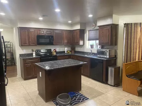 6058 E 47 Pl, Yuma, AZ 85365 photo 2