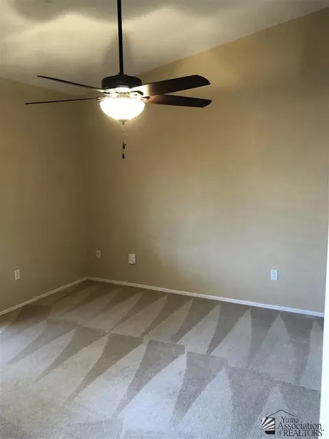 10688 E 35 St, Yuma, AZ 85365 photo 6