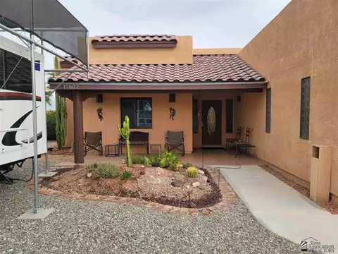 12602 E 47 Dr, Yuma, AZ 85367 photo 2