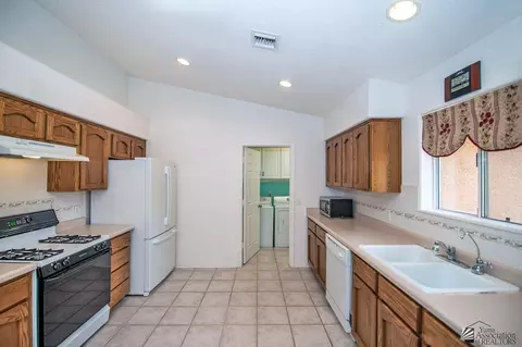 10527 E 36 Pl, Yuma, AZ 85365 photo 9