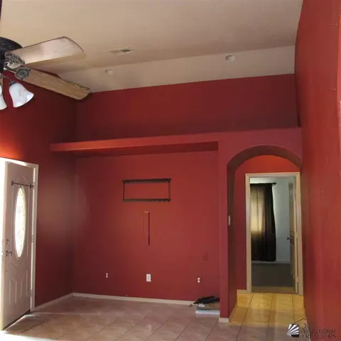 9574 E 38 Pl, Yuma, AZ 85365 photo 2